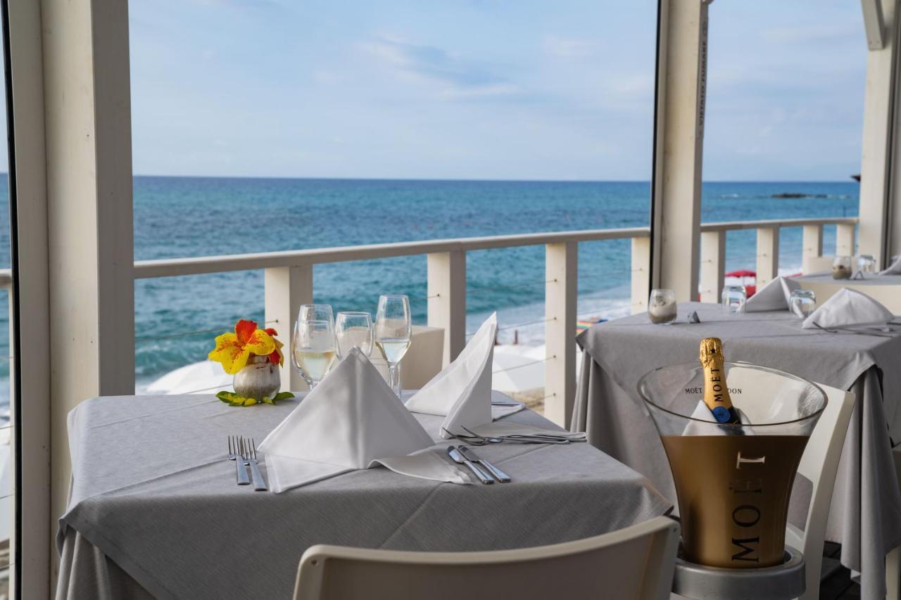 Sentido Michelizia Tropea Resort Bagian luar foto