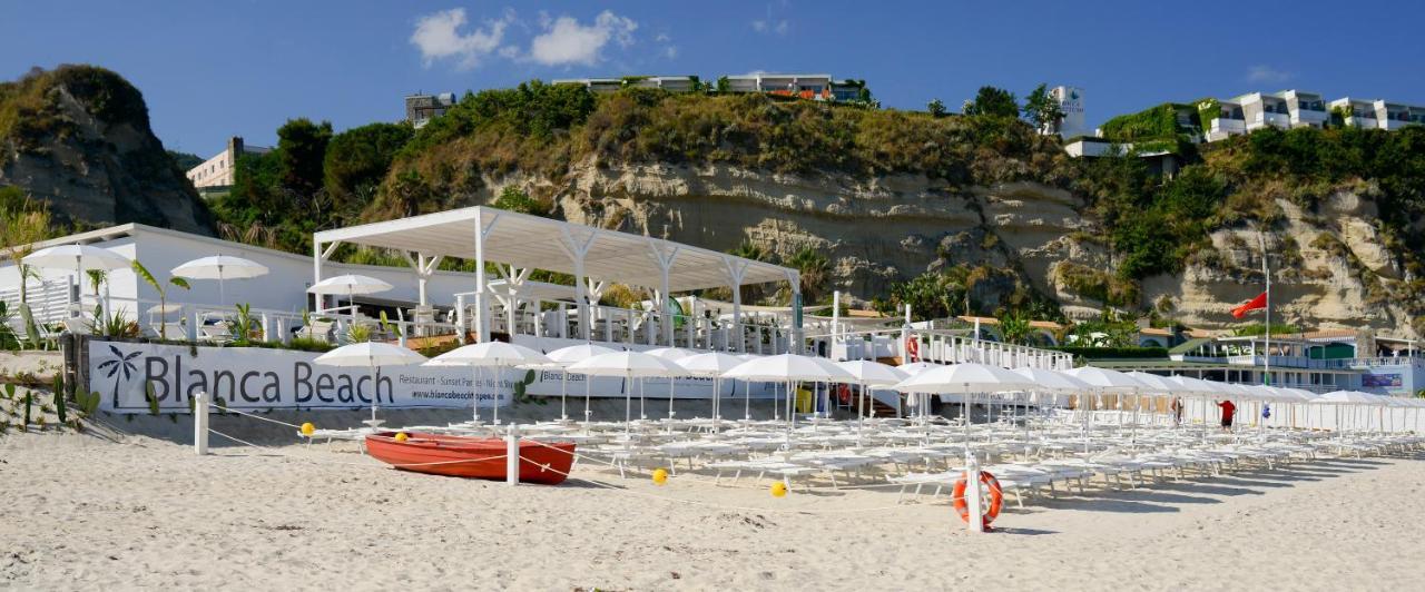 Sentido Michelizia Tropea Resort Bagian luar foto