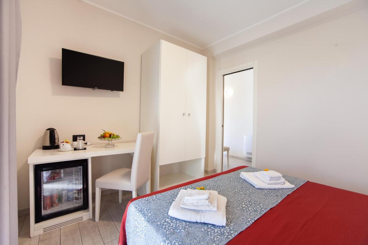 Sentido Michelizia Tropea Resort Bagian luar foto