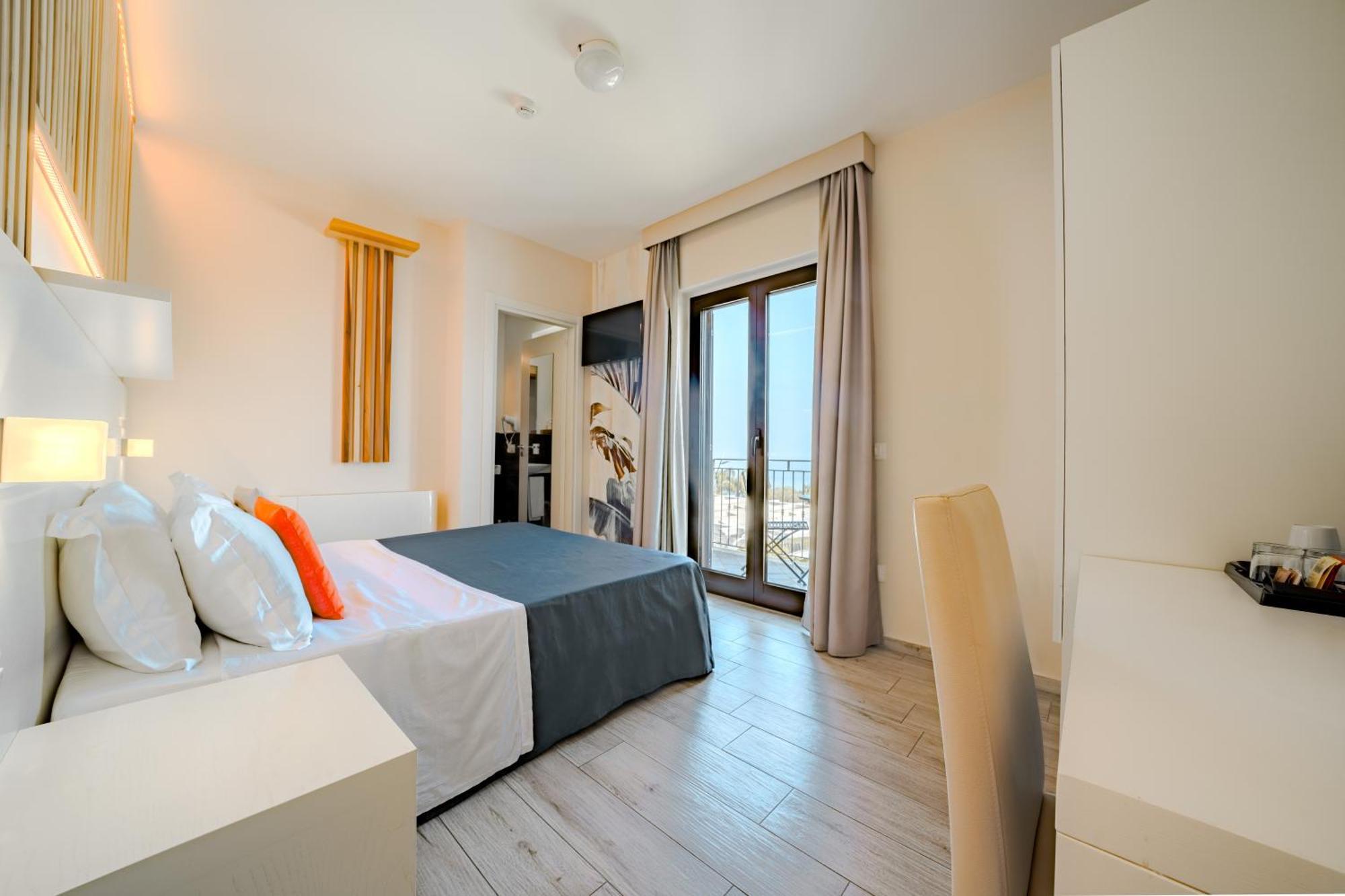 Sentido Michelizia Tropea Resort Bagian luar foto